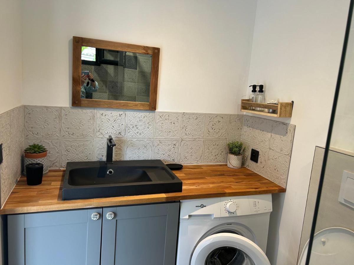 Charmant Studio Dans Villa - Jardin Privatif . La Seyne-sur-Mer Kültér fotó