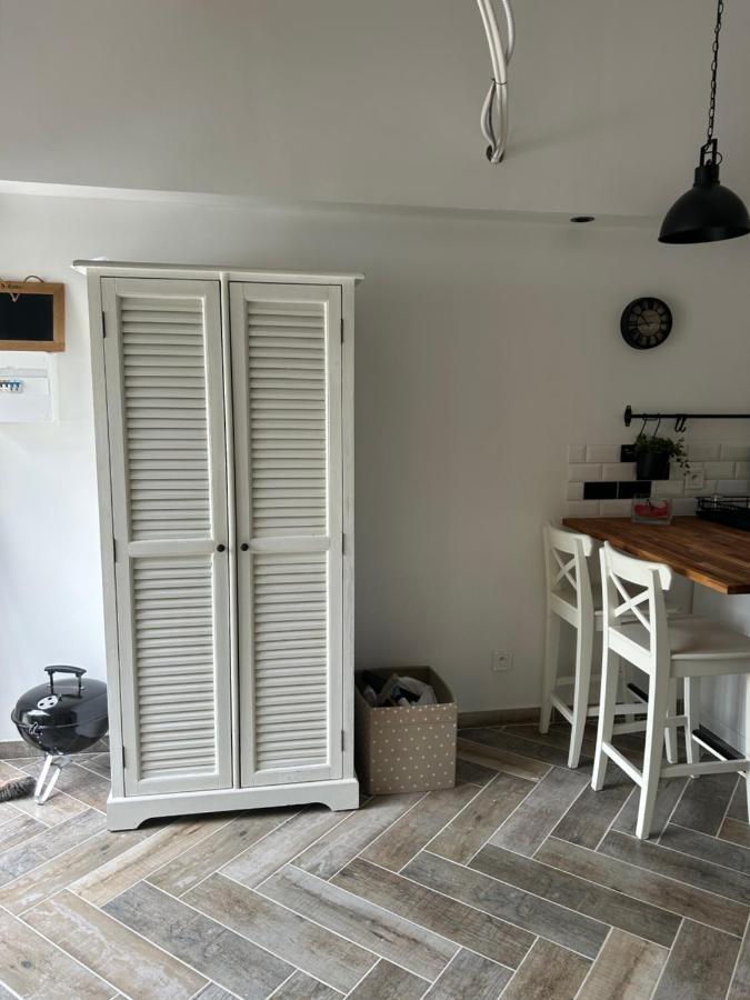 Charmant Studio Dans Villa - Jardin Privatif . La Seyne-sur-Mer Kültér fotó